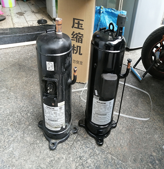 海城中央空调压缩机的更换维修